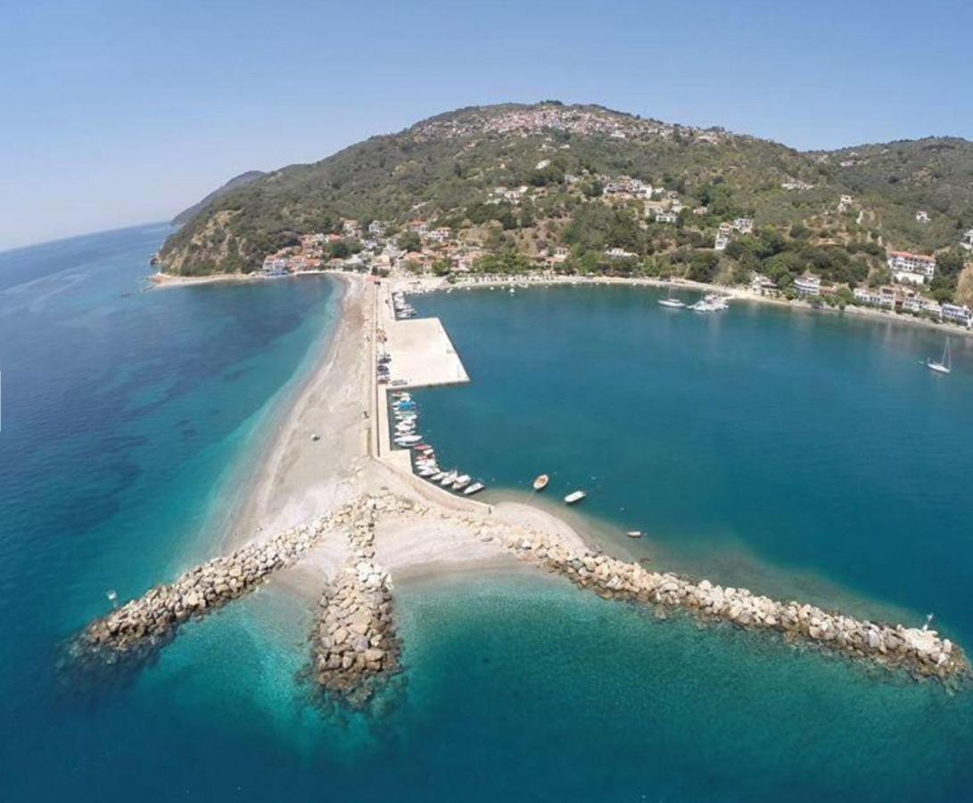 Markamar Loutraki  Exterior photo
